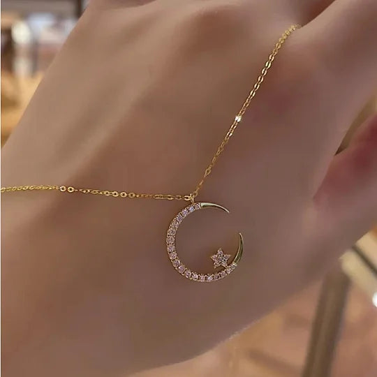 ??Bright Night: Moon Star Necklace