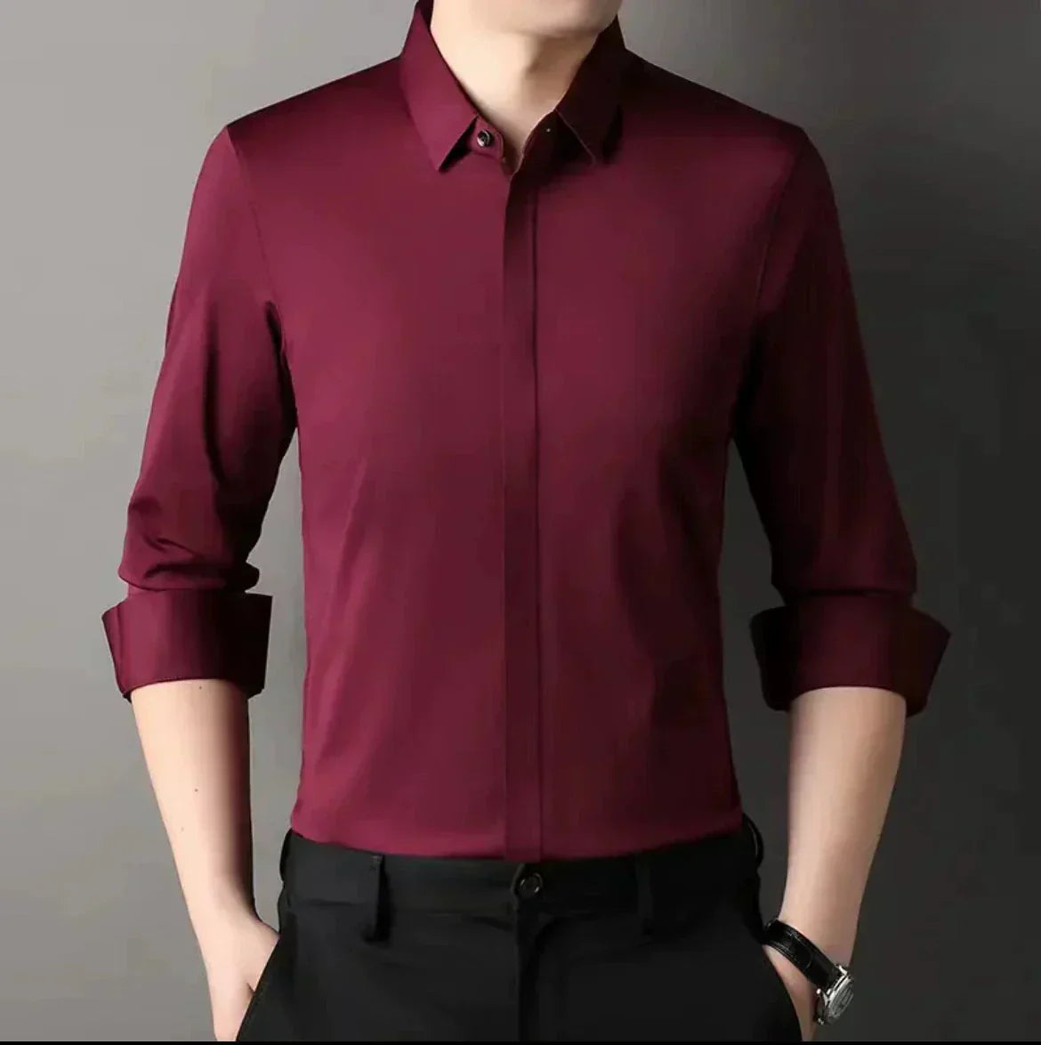 ??Men's Wrinkle-Free Button-Down Shirt
